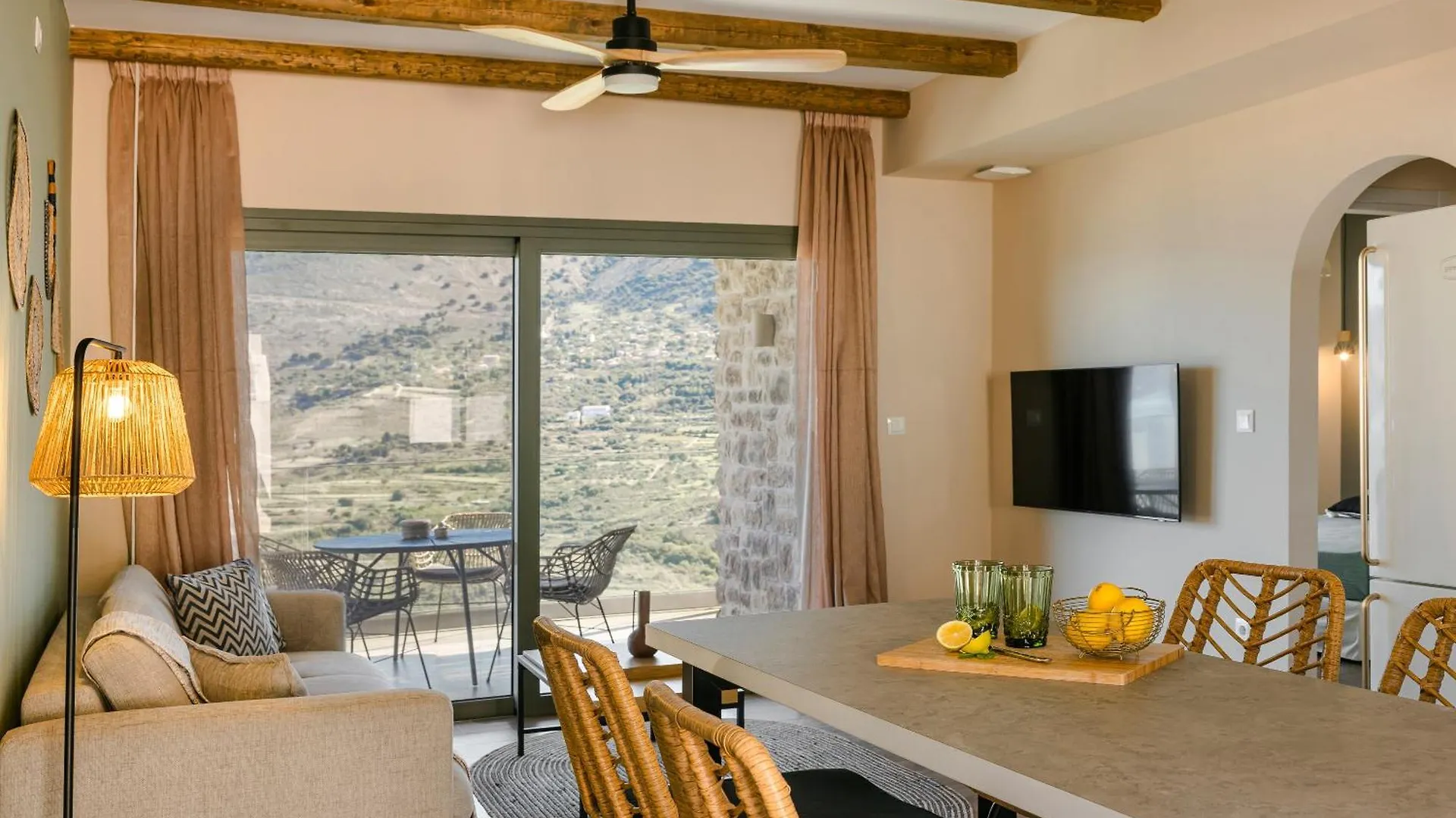 Apartment Azolaki Suites