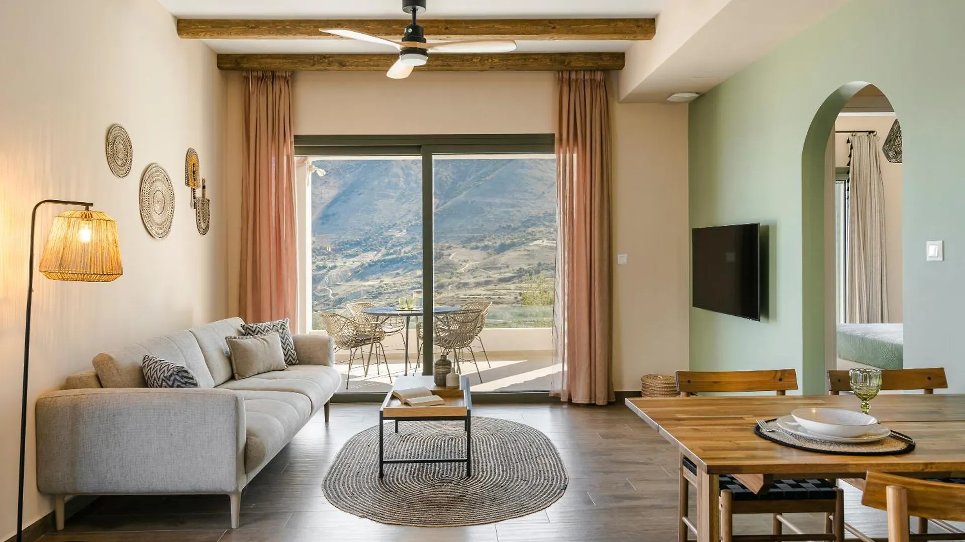 Azolaki Suites Greece