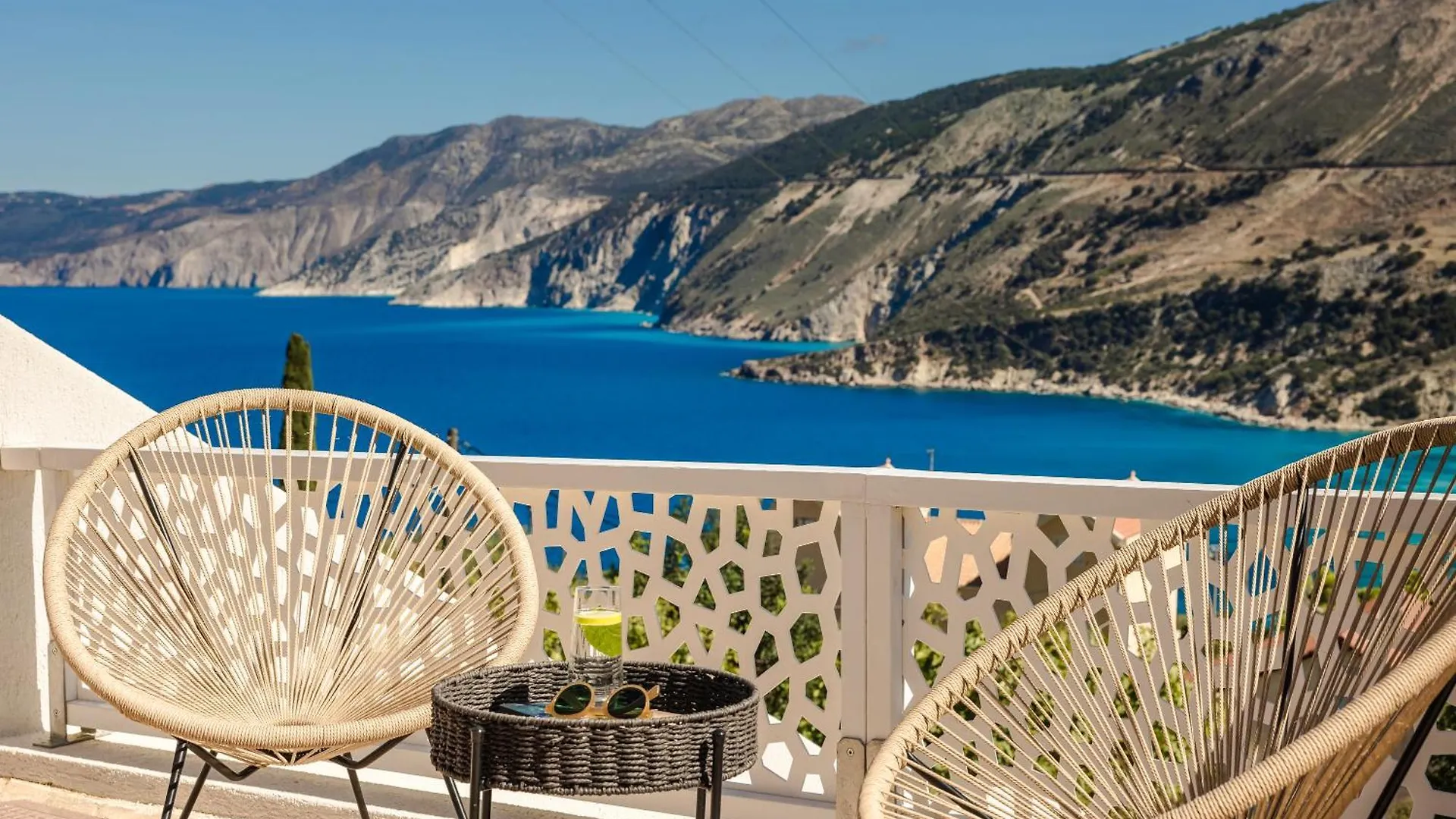 Azolaki Suites Greece